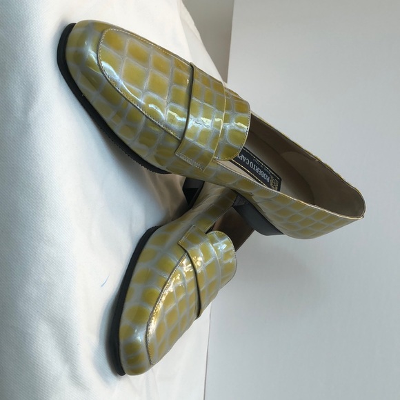 Designer ITALIAN Shoes - NWOT - Picture 2 of 5